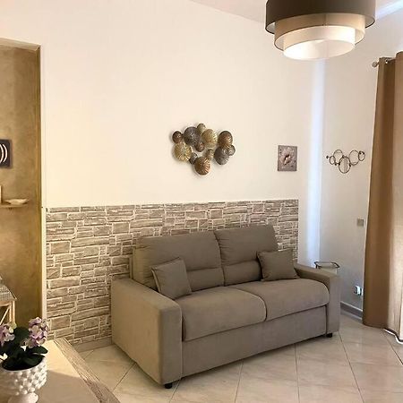 Mona House Accogliente Casa Vacanza Палермо Экстерьер фото